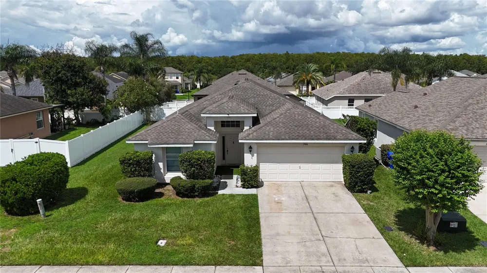 2916 WHITE CEDAR CIRCLE Kissimmee, FL 34741