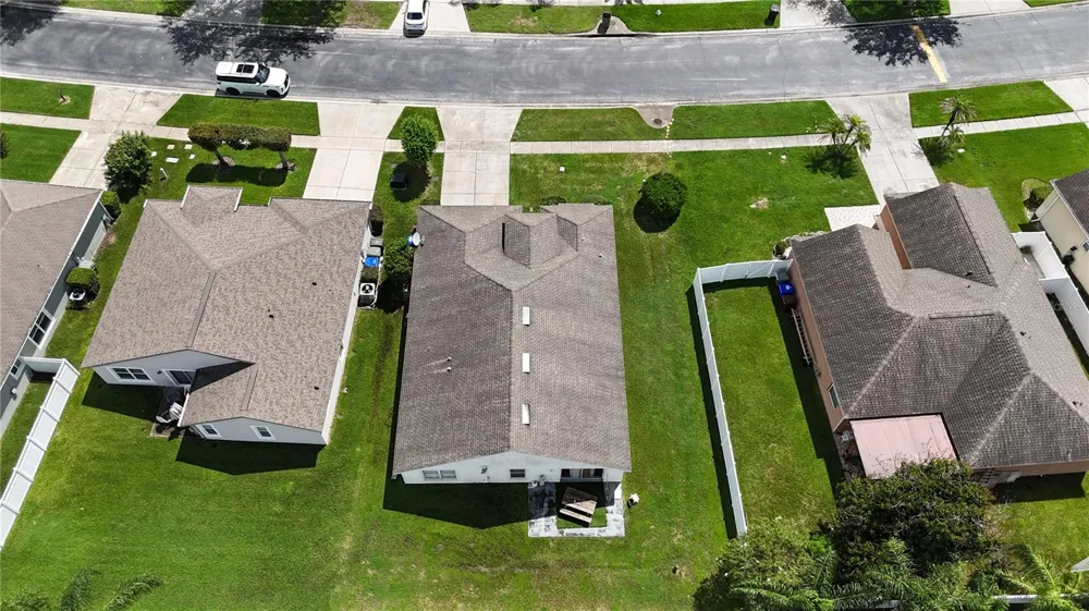 2916 WHITE CEDAR CIRCLE Kissimmee, FL 34741