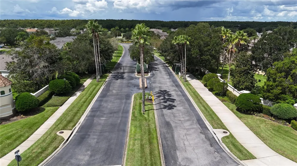 2916 WHITE CEDAR CIRCLE Kissimmee, FL 34741