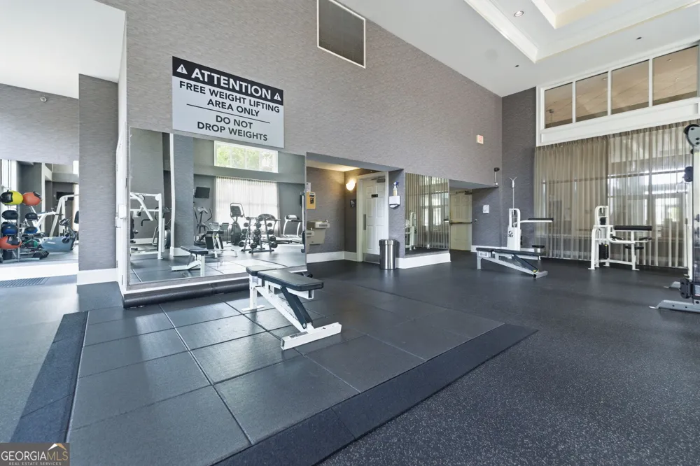 3820 Roswell RD NE Atlanta, GA 30342