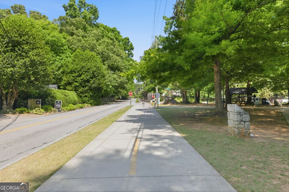 3820 Roswell RD NE Atlanta, GA 30342
