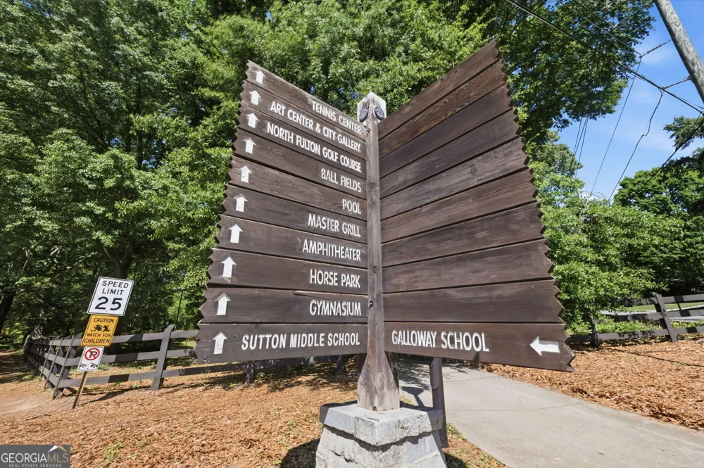 3820 Roswell RD NE Atlanta, GA 30342