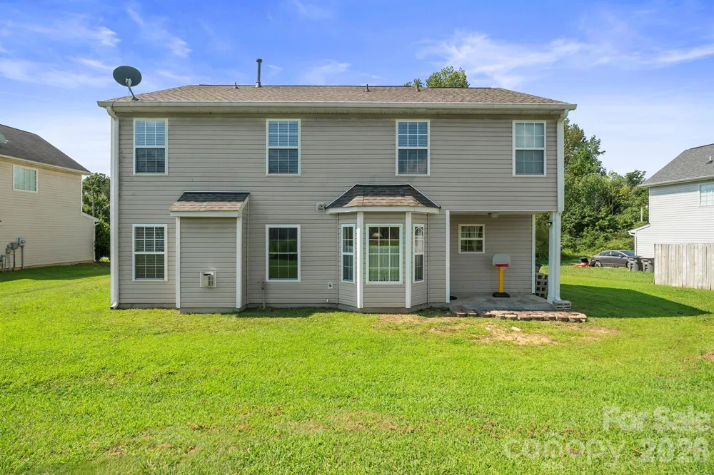 2015 Mallard Pointe Drive Kannapolis, NC 28083