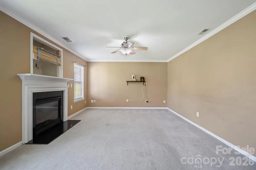 2015 Mallard Pointe Drive Kannapolis, NC 28083