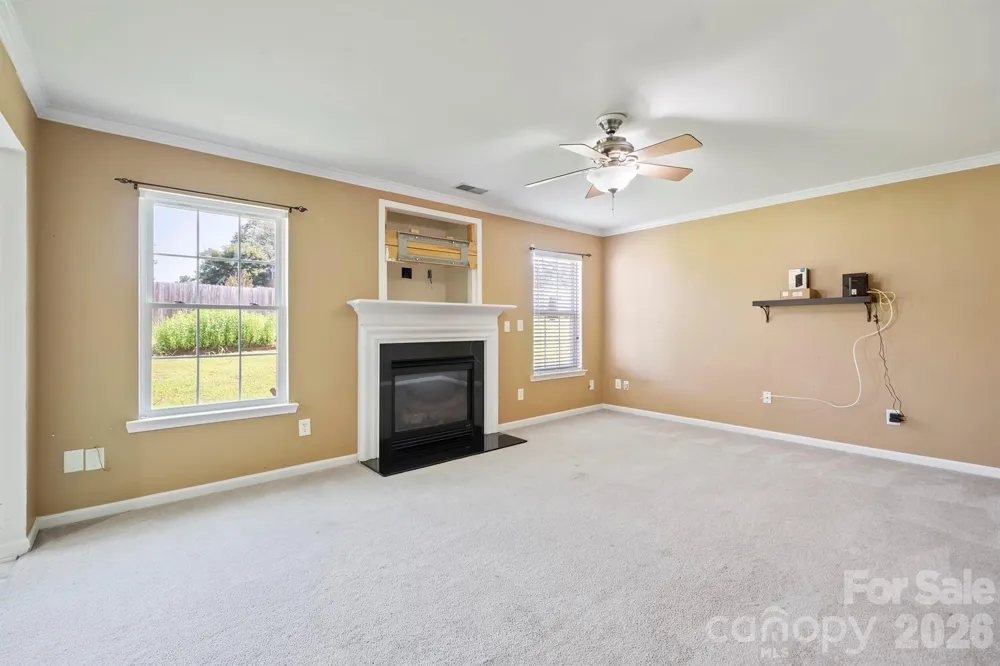 2015 Mallard Pointe Drive Kannapolis, NC 28083
