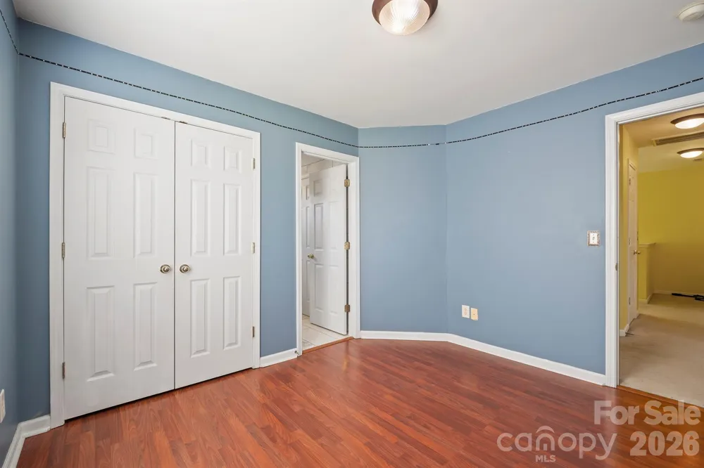 2015 Mallard Pointe Drive Kannapolis, NC 28083