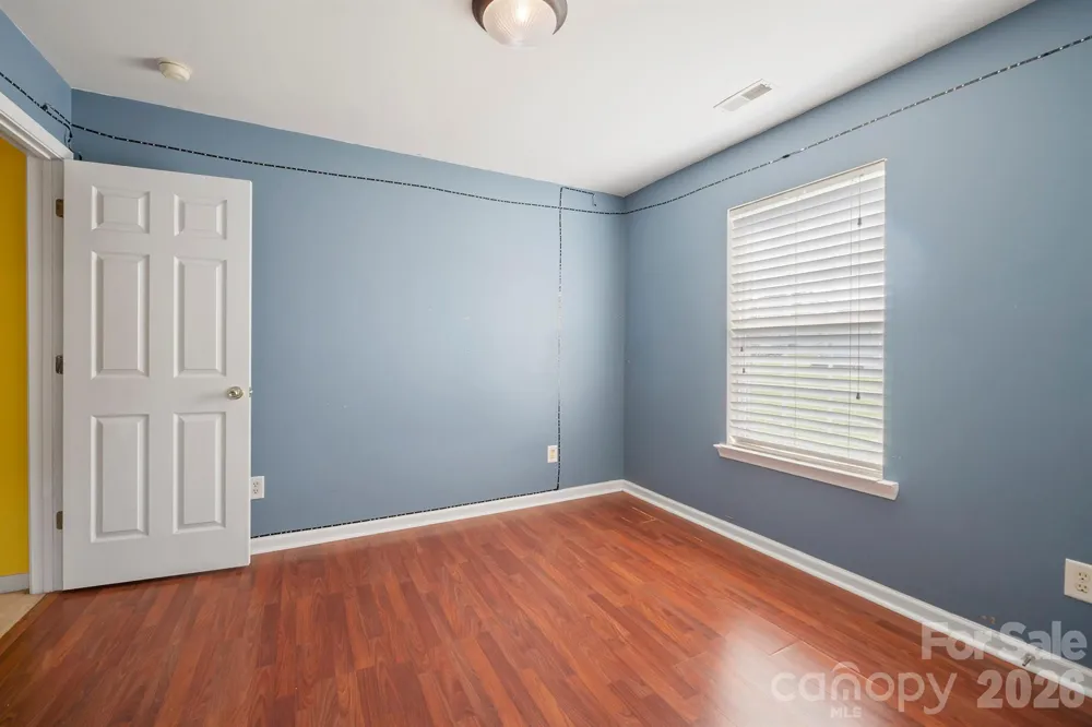 2015 Mallard Pointe Drive Kannapolis, NC 28083