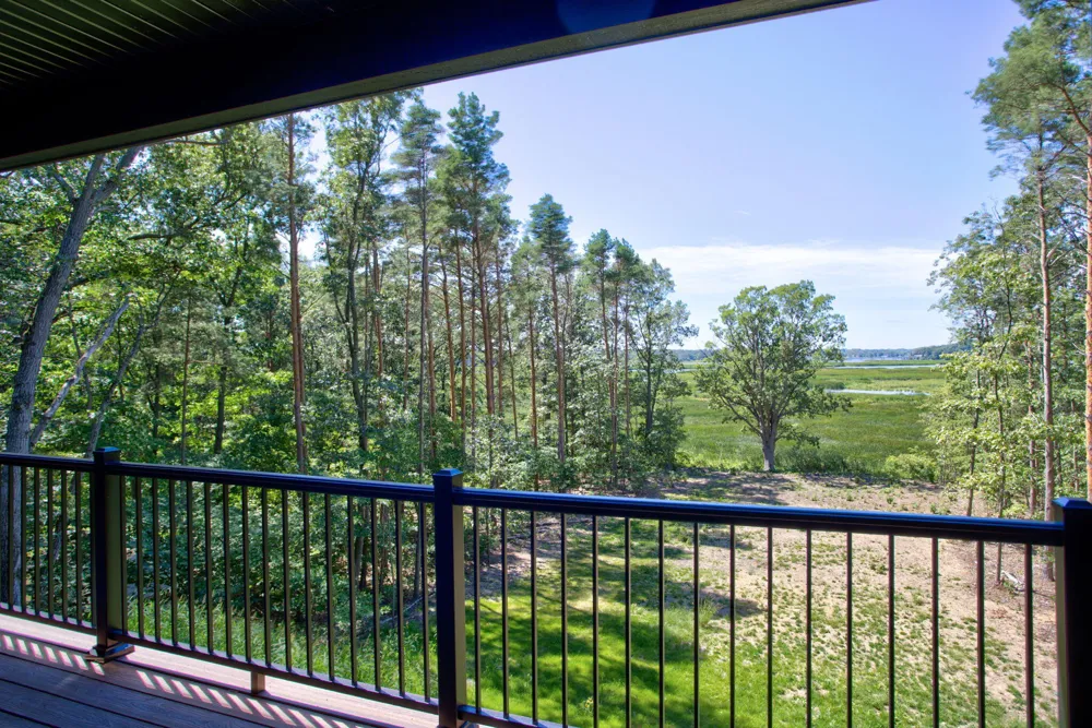 3126 Red Oak Drive Saugatuck, MI 49453