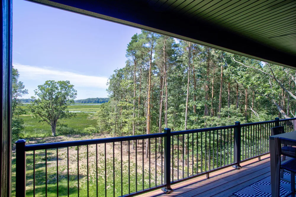 3126 Red Oak Drive Saugatuck, MI 49453
