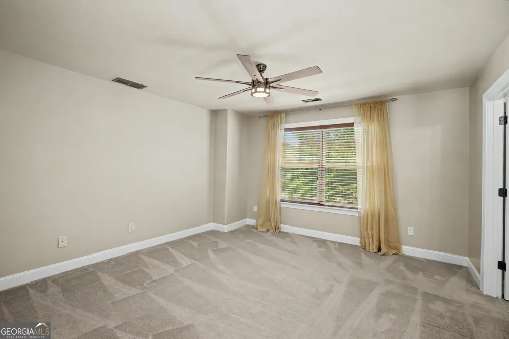 120 Broad Meadows LN Fayetteville, GA 30215