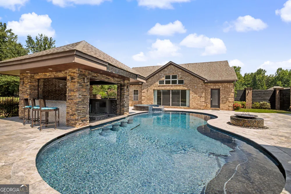 120 Broad Meadows LN Fayetteville, GA 30215