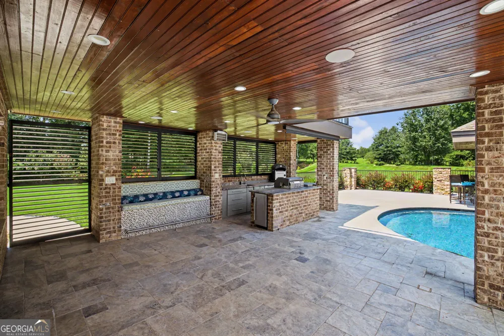 120 Broad Meadows LN Fayetteville, GA 30215