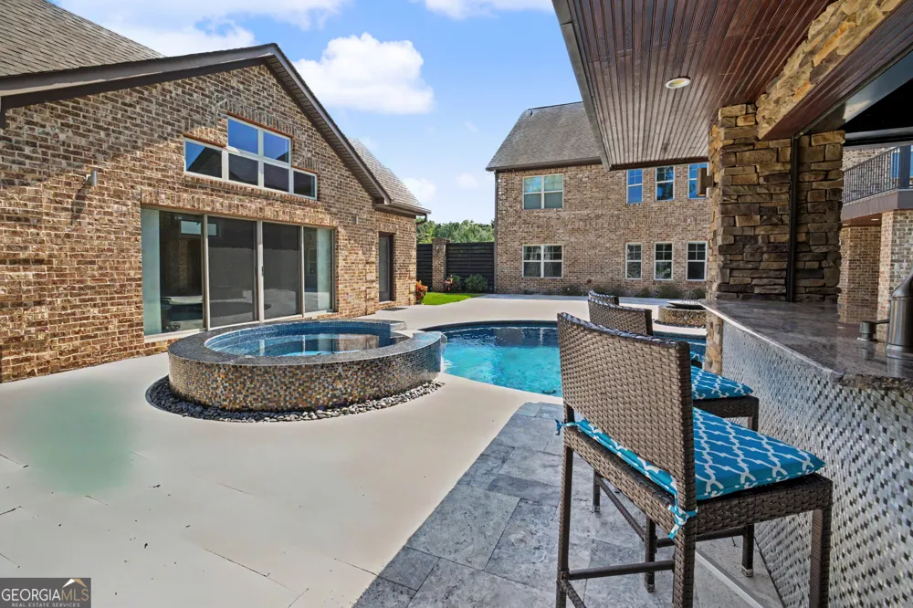 120 Broad Meadows LN Fayetteville, GA 30215