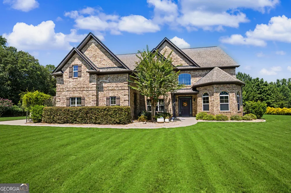 120 Broad Meadows LN Fayetteville, GA 30215