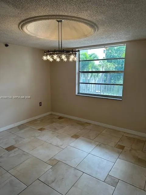 3910 Inverrary Blvd #304-B Lauderhill, FL 33319