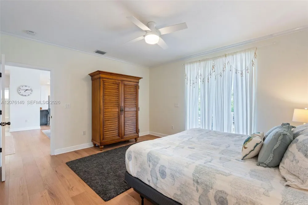 984 Shaw Dr Key Largo, FL 33037