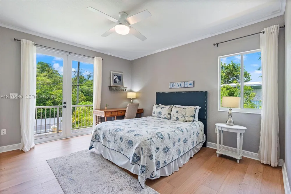 984 Shaw Dr Key Largo, FL 33037