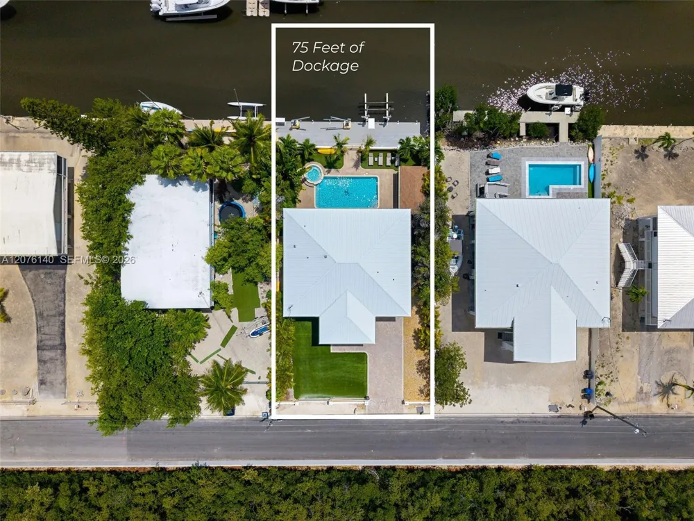 984 Shaw Dr Key Largo, FL 33037