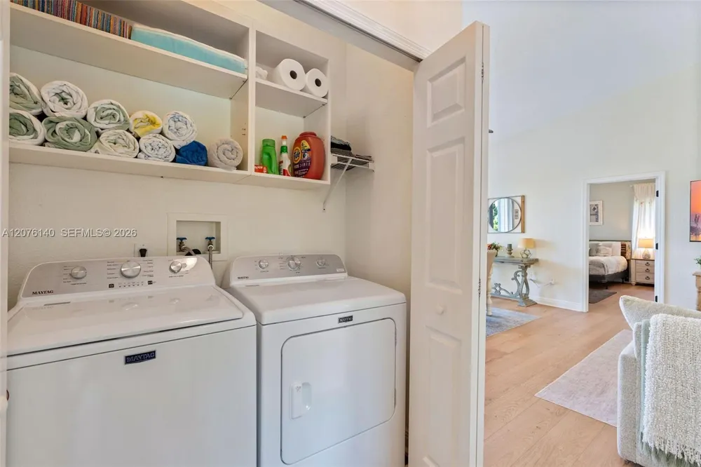 984 Shaw Dr Key Largo, FL 33037