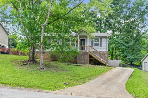 476 Ginkgo Dr