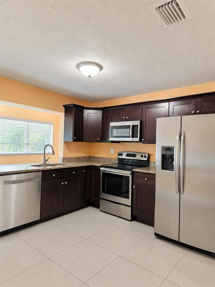 2603 NW 54TH STREET Tamarac, FL 33309