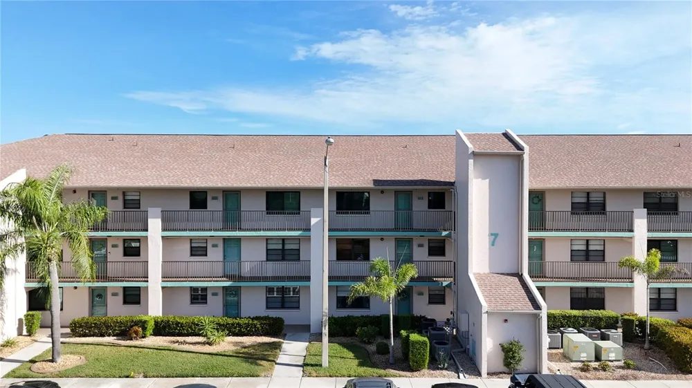 175 KINGS HIGHWAY #733 Punta Gorda, FL 33983