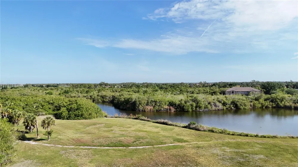 175 KINGS HIGHWAY #733 Punta Gorda, FL 33983