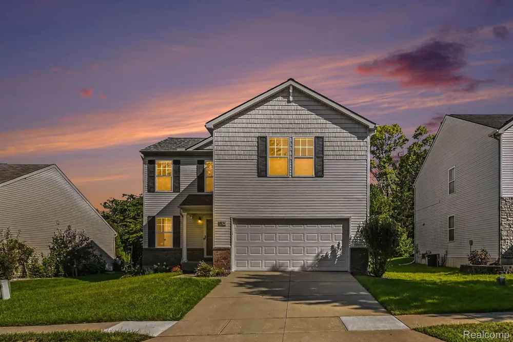 8134 Cypress Circle Lima Township, MI 48130