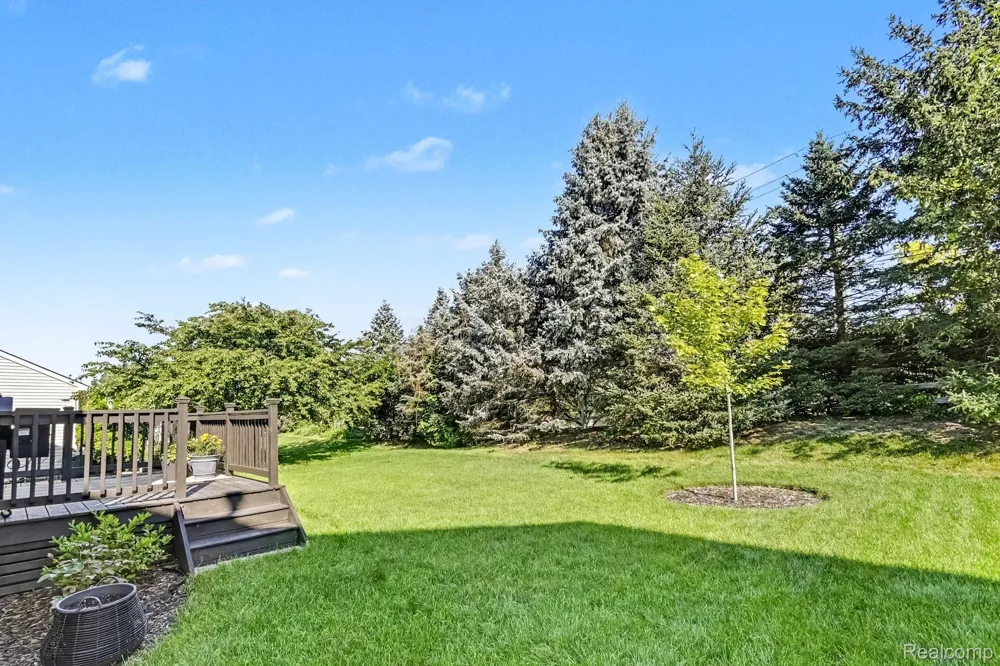 8134 Cypress Circle Lima Township, MI 48130