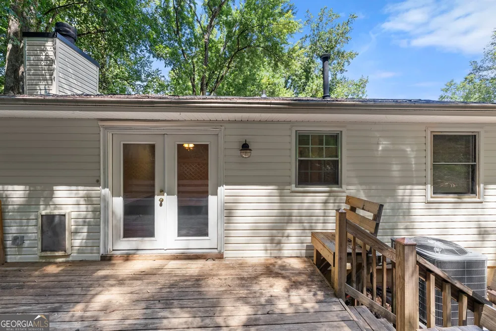 1421 Northwood CIR NE Gainesville, GA 30501
