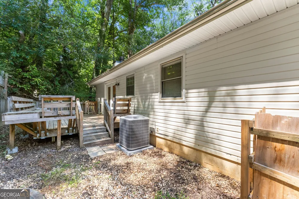 1421 Northwood CIR NE Gainesville, GA 30501