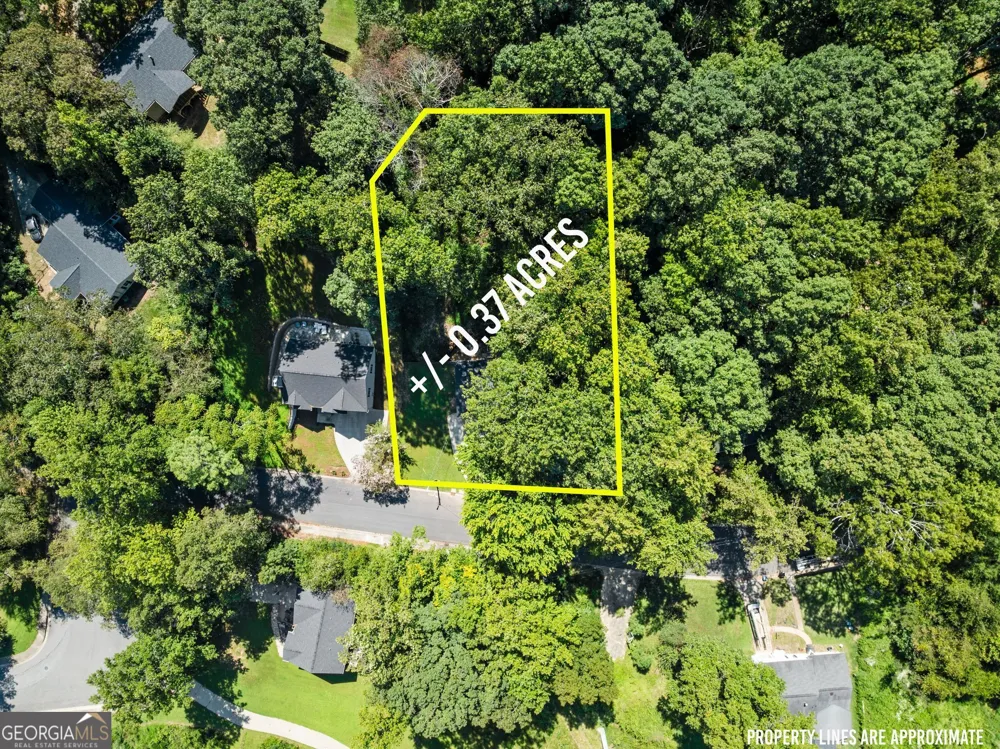 1421 Northwood CIR NE Gainesville, GA 30501
