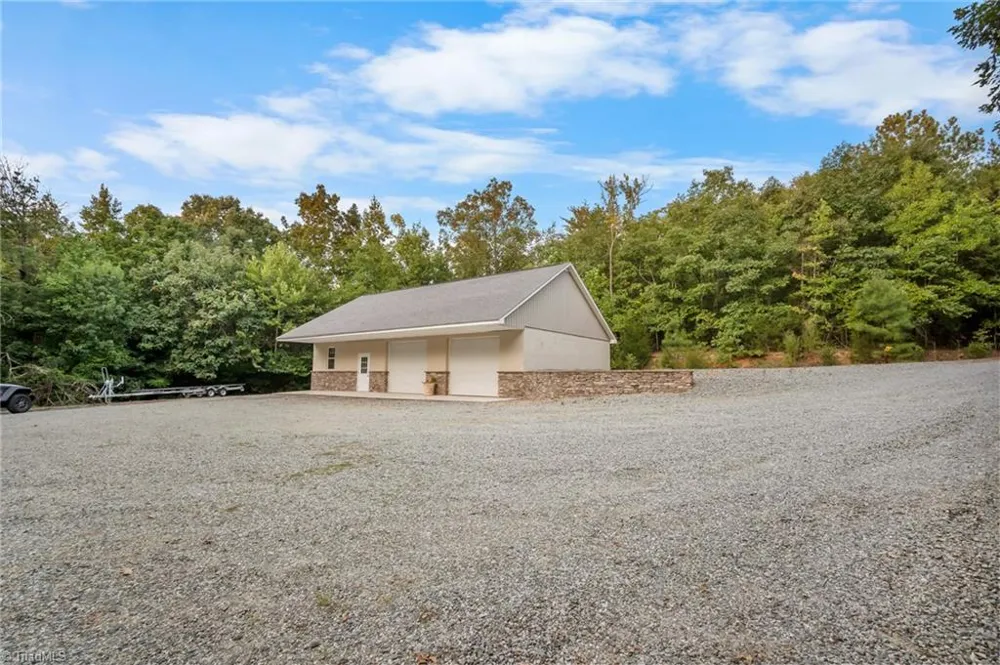 1436 John Young Road Lexington, NC 27292