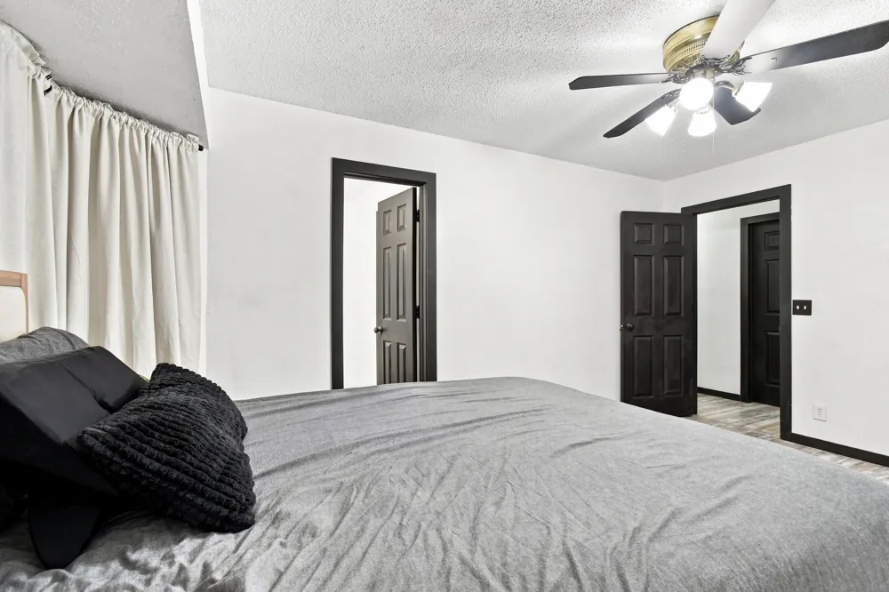 8624 E 133rd Street S Bixby, OK 74008