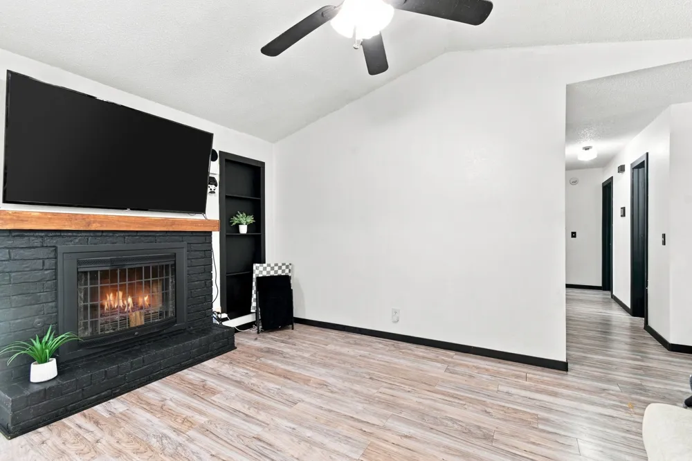 8624 E 133rd Street S Bixby, OK 74008