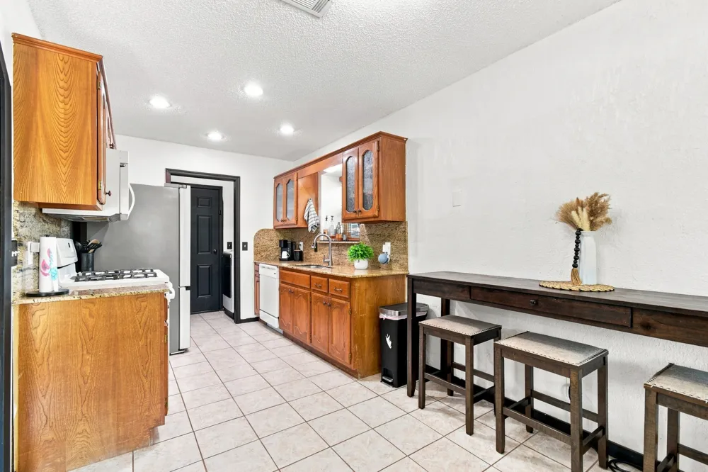 8624 E 133rd Street S Bixby, OK 74008