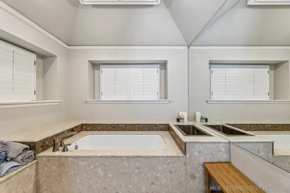 6172 S Marion Avenue Tulsa, OK 74136