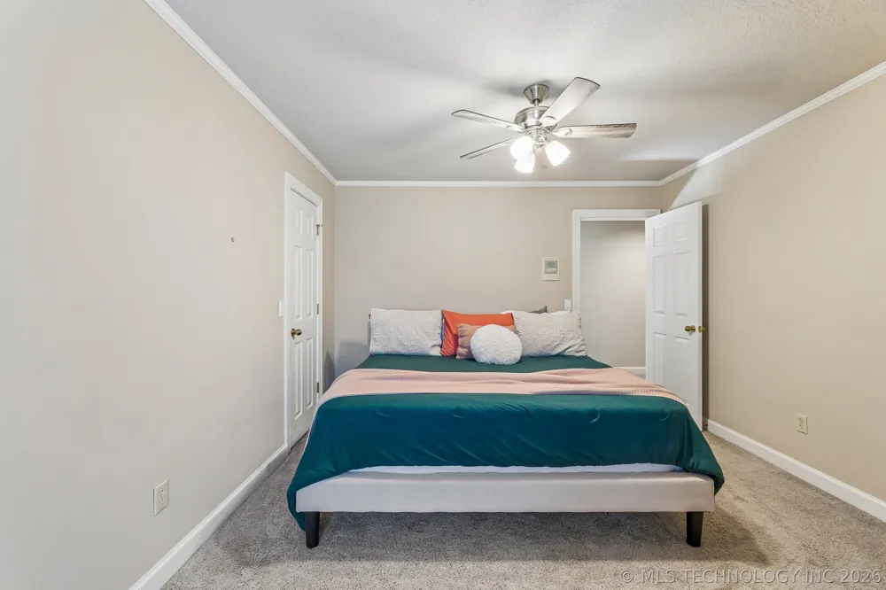 6172 S Marion Avenue Tulsa, OK 74136