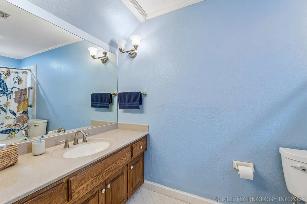 6172 S Marion Avenue Tulsa, OK 74136