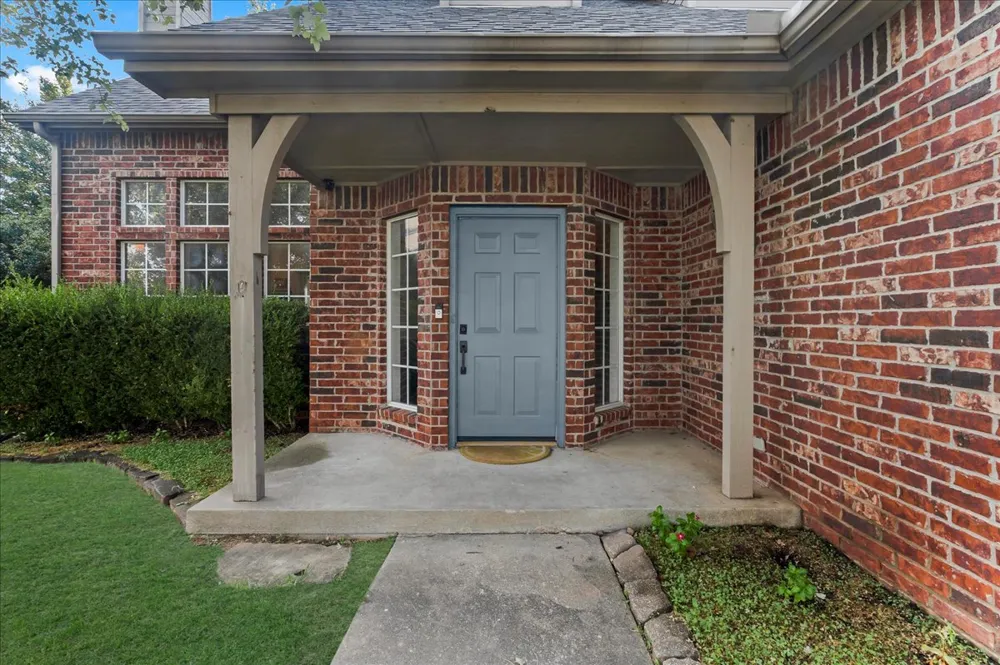 819 Douglas Street Jenks, OK 74037
