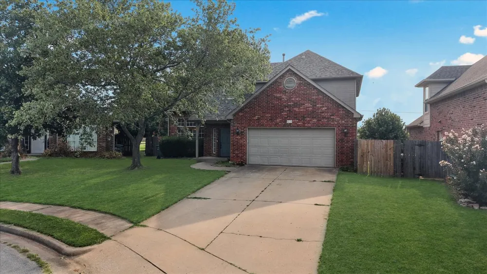 819 Douglas Street Jenks, OK 74037
