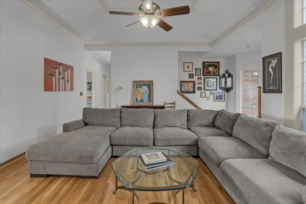 819 Douglas Street Jenks, OK 74037