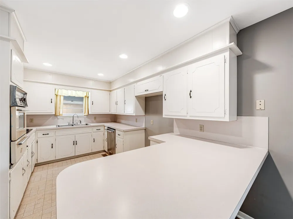 904 E Elgin Place Broken Arrow, OK 74012