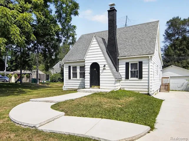 224 Hewitt Road Ypsilanti Charter Township, MI 48197