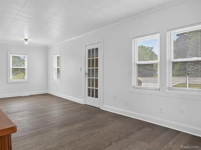 224 Hewitt Road Ypsilanti Charter Township, MI 48197
