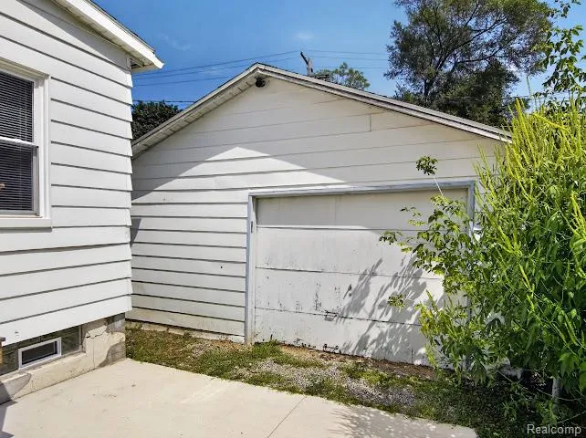 224 Hewitt Road Ypsilanti Charter Township, MI 48197