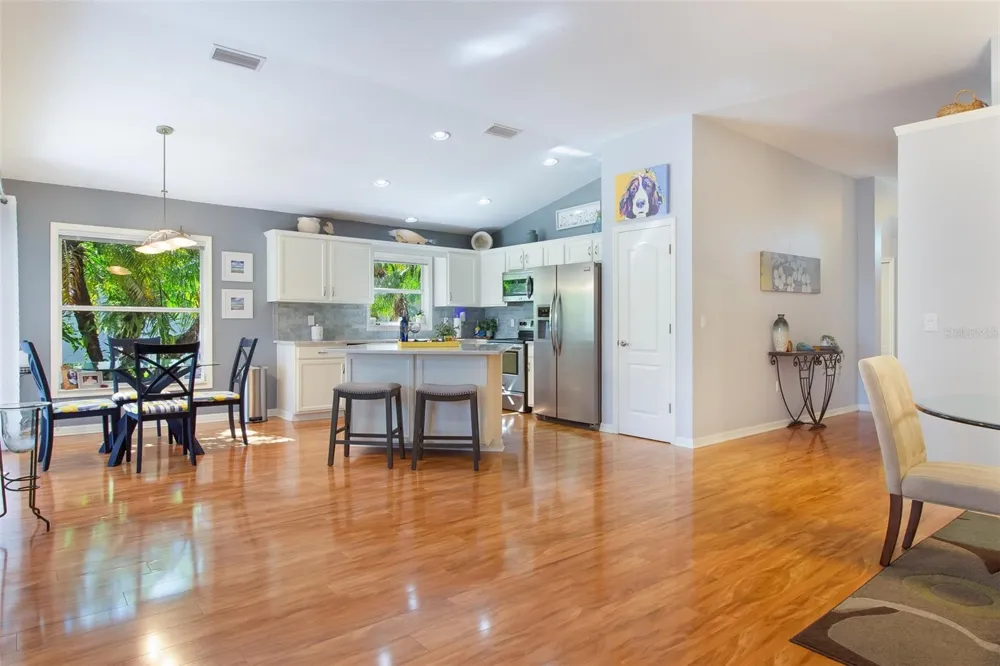 1520 SCARLETT AVENUE North Port, FL 34289