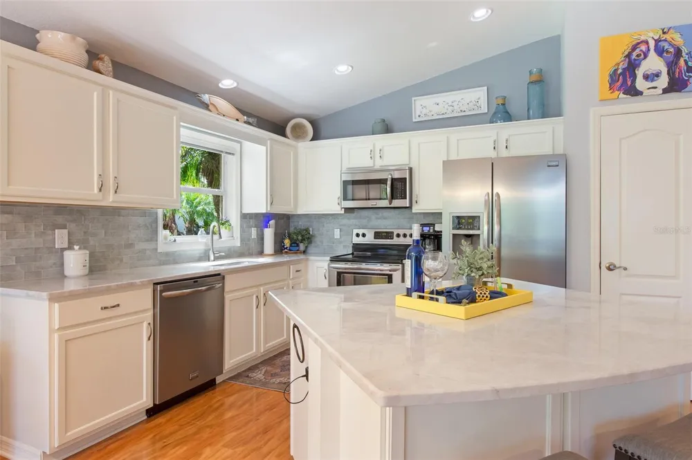 1520 SCARLETT AVENUE North Port, FL 34289