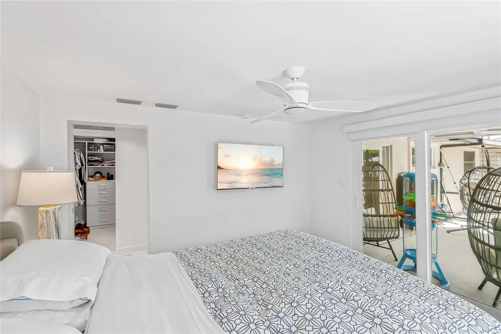 2560 SUNNYSIDE STREET Sarasota, FL 34239