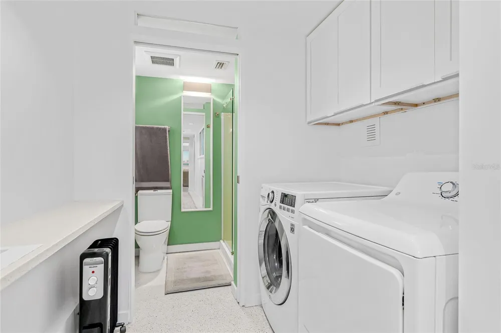 2560 SUNNYSIDE STREET Sarasota, FL 34239